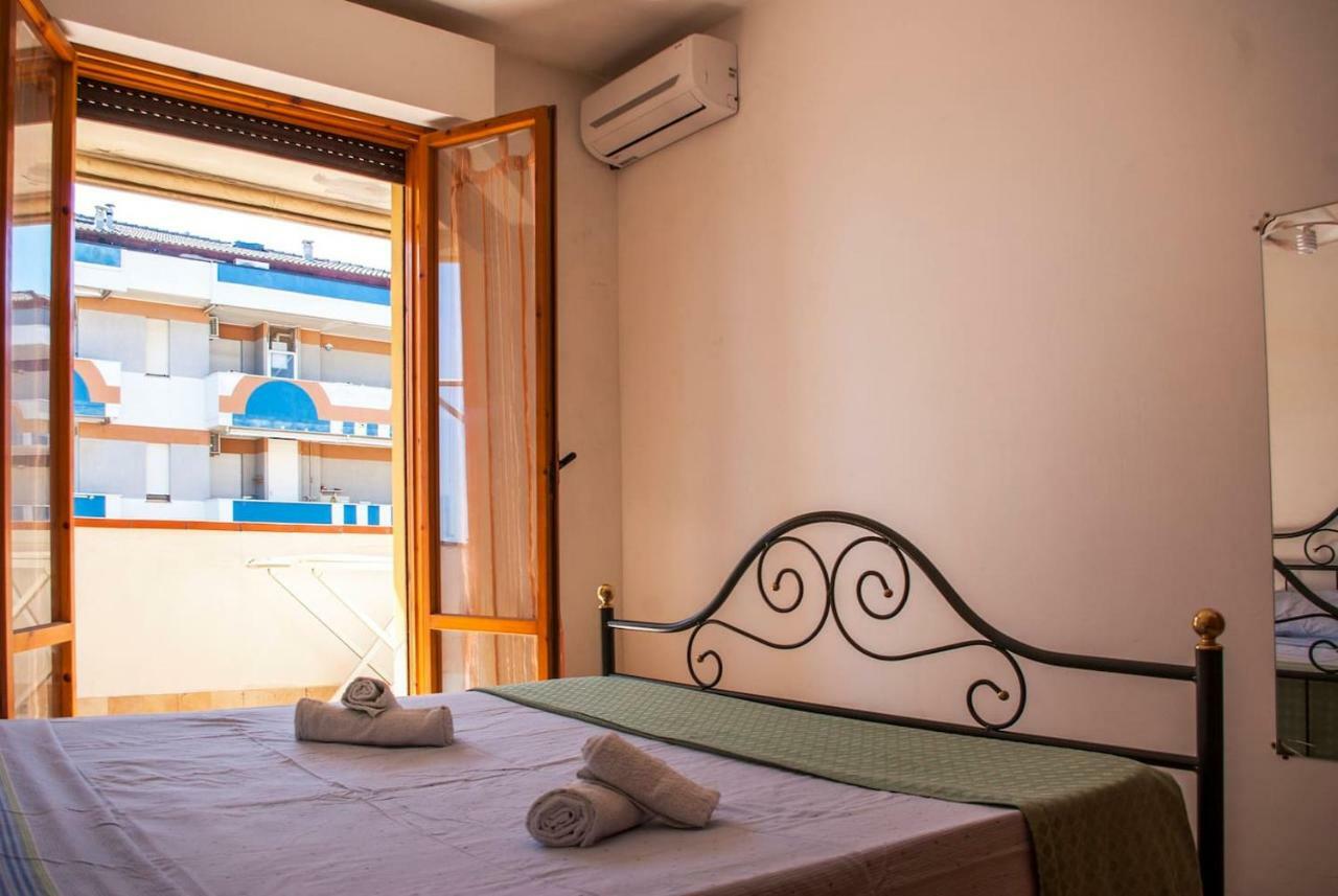 Appartamento Di Antonio Fronte Mare Montesilvano Marina Buitenkant foto